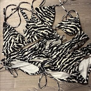 Victoria’s Secret Zebra Print Bikini Set - 5 pieces